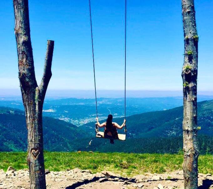 Chez Louise: onde a Serra beija o Céu Lousã Buitenkant foto