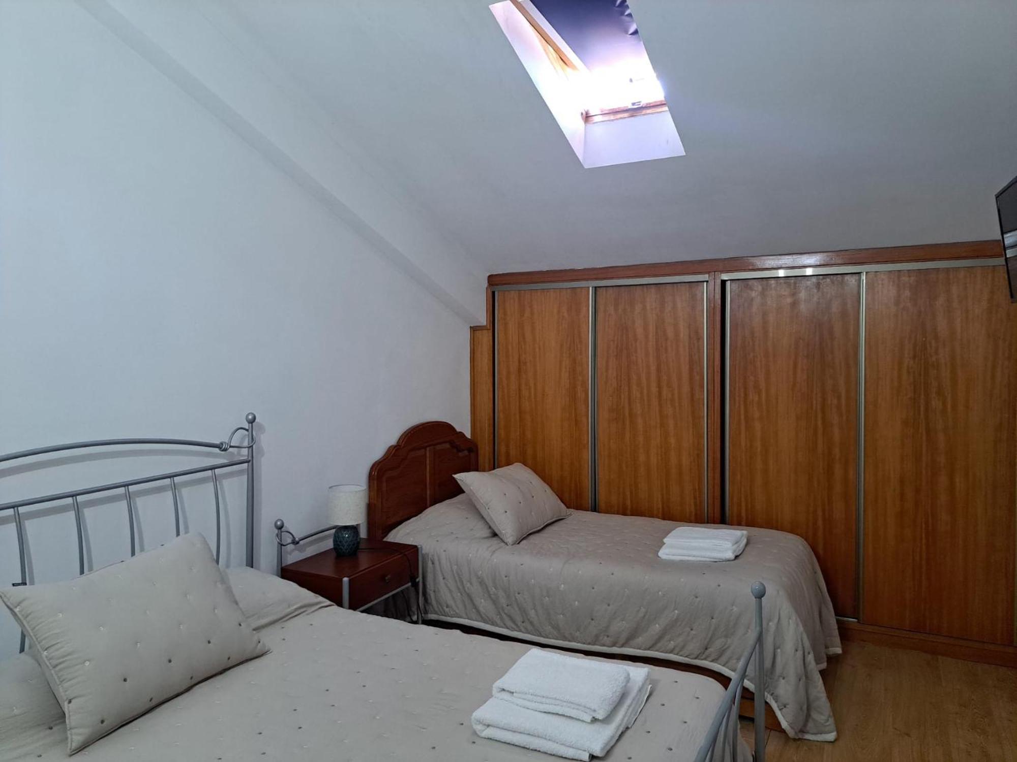 Chez Louise: onde a Serra beija o Céu Lousã Buitenkant foto